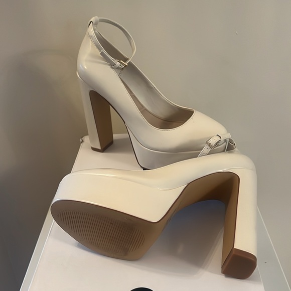 Never-worn off-white platforms - Picture 7 of 7